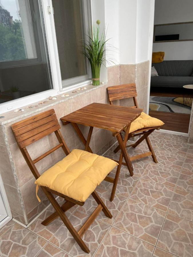 Sity Home Burgas Extérieur photo
